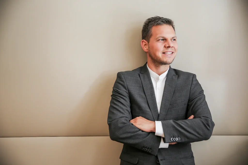 Portrait von Stefan Bogensperger, M.A. - Absolvent der IBS Akademie